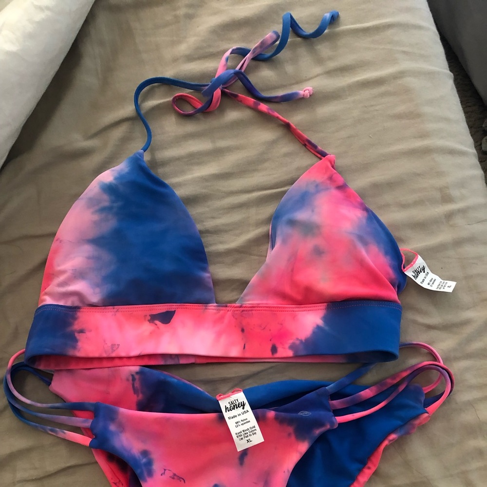 Salty Honey 2021 Swim